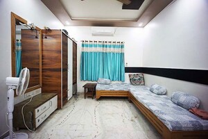 Bedroom in 5 BHK Independent House at Ellisbridge – for Sale