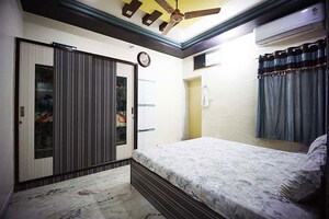 Bedroom in 5 BHK Independent House at Ellisbridge – for Sale