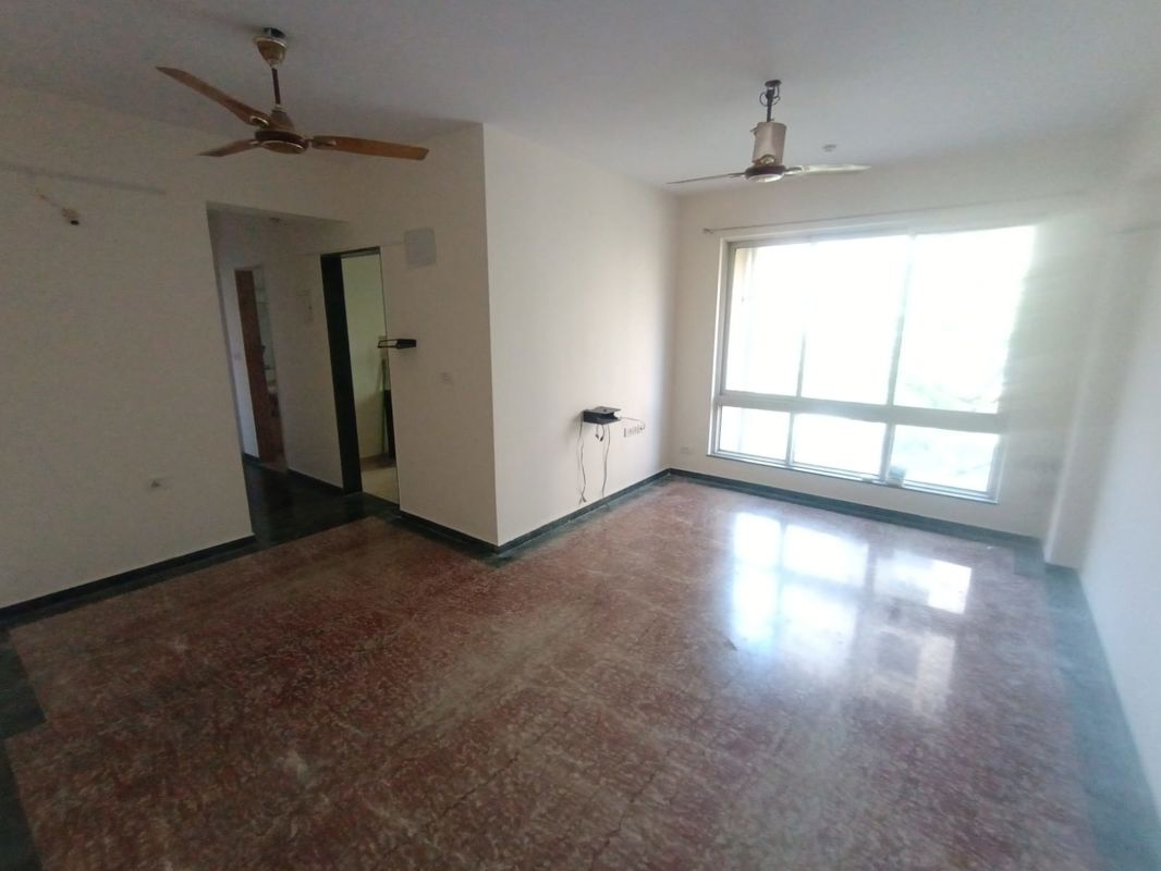 1 BHK 450 Sq.Ft. Apartment in Hiranandani Estate Flora