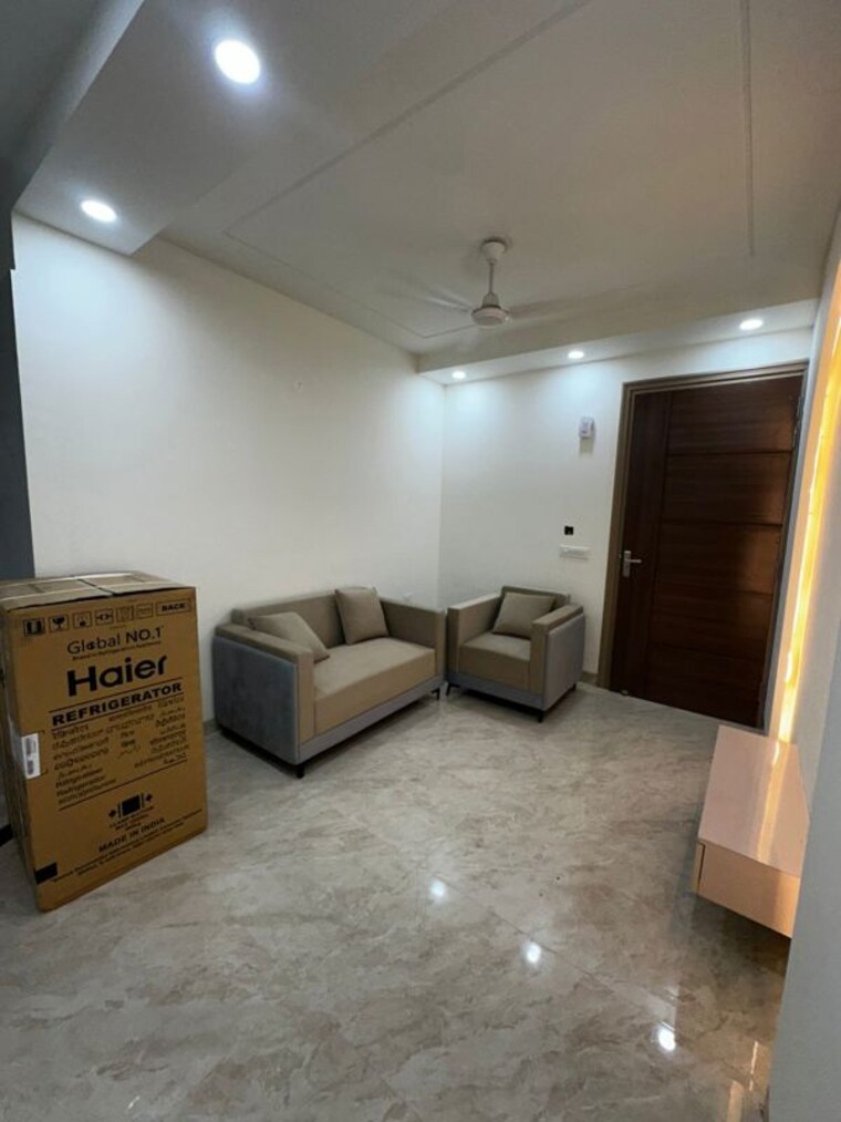 Living Room, sector 46 1 Bedroom 350 Sq.Ft. Builder Floor In Sector 46 Gurgaon 10487059