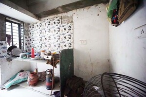Bedroom in 2 BHK Independent House at Ellisbridge – for Sale