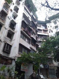 1 RkApartment For Rent in High Rise Apartments