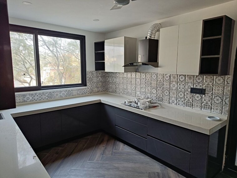 Kitchen, unitech-south-city-ii 3 Bedroom 275 Sq.Yd. Builder Floor In Sector 50 Gurgaon 10480529