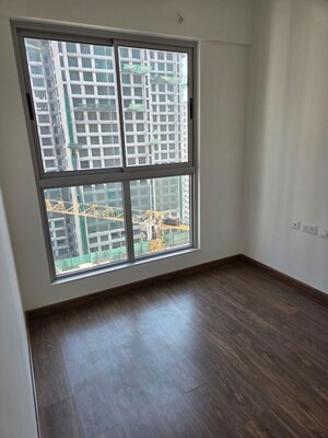 Room in 2 BHK Apartment at Piramal Revanta, Mulund West – for Rent