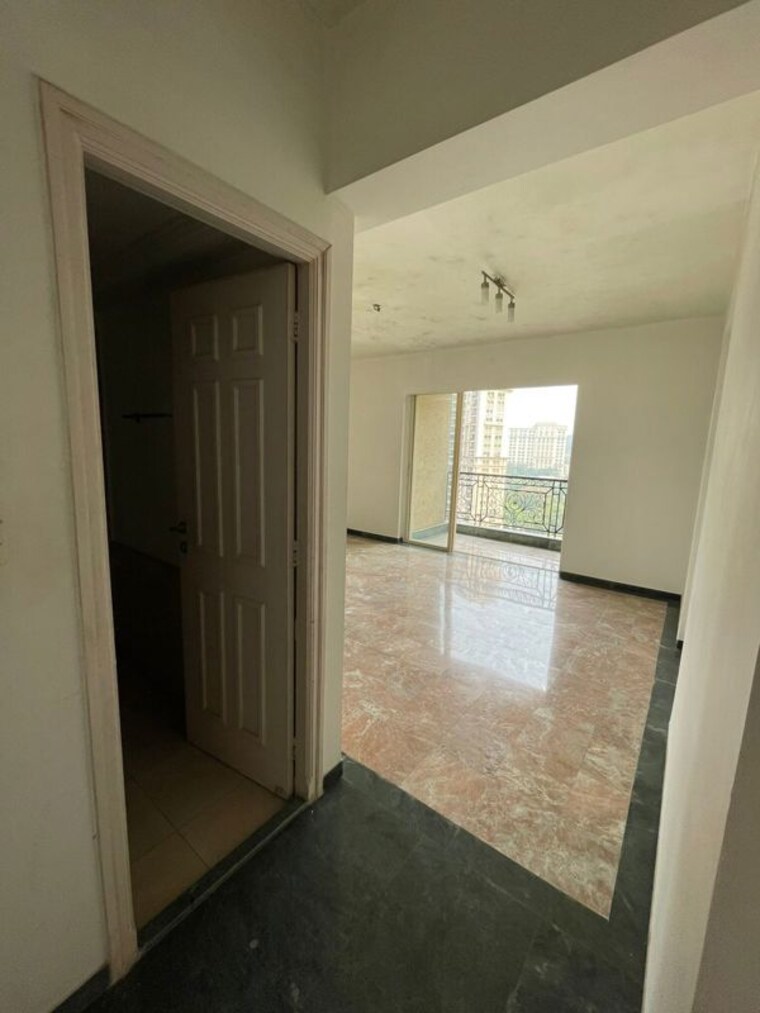 Room, hiranandani-gardens-odyssey-i-ii 4 Bedroom 3300 Sq.Ft. Apartment In Powai Mumbai 10487098