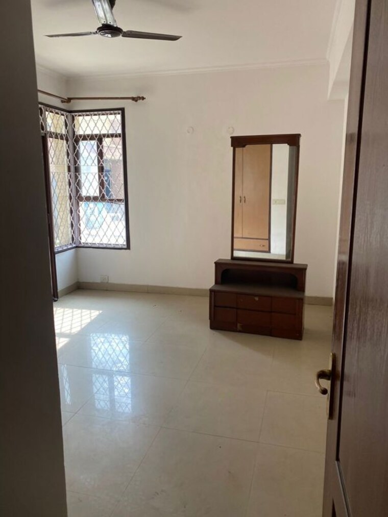 Room, vipul-greens 3 Bedroom 1895 Sq.Ft. Apartment In Sector 48 Gurgaon 10487117