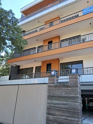 4 BHK Builder Floor – Exterior View View at Vipul World Floors, Sector 48 - for Rent