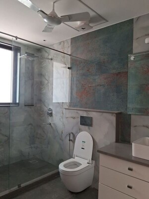 Bathroom in 4 BHK Builder Floor at Vipul World Floors, Sector 48 – for Rent