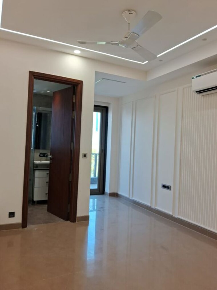 undefined, vipul-world-floors 4 Bedroom 600 Sq.Yd. Builder Floor In Sector 48 Gurgaon 10487181