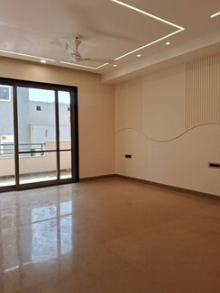 4 BHK + Study Room Builder Floor For Rent in Vipul World Floors