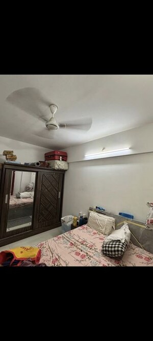 1 BHK Apartment For Rent in Yash Amogh, Lalbaug