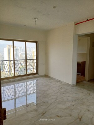 Room in 2 BHK Apartment at Kukreja Complex, Bhandup West – for Sale