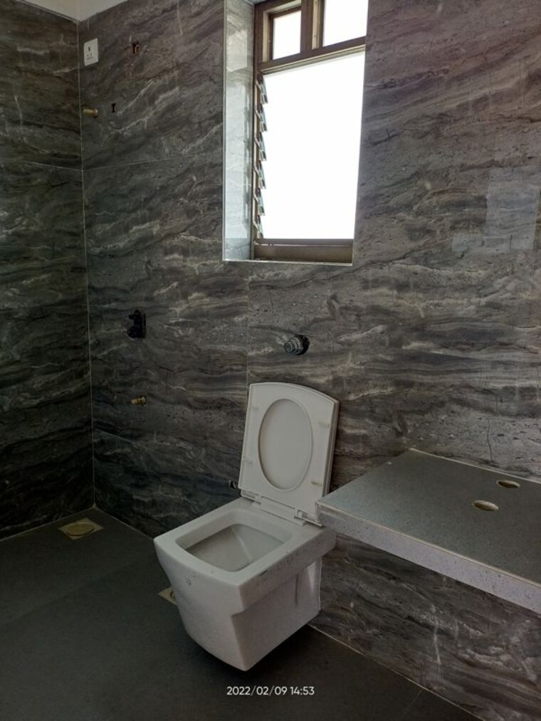 Bathroom, kukreja-complex 2 Bedroom 642 Sq.Ft. Apartment In Bhandup West Mumbai 10487271
