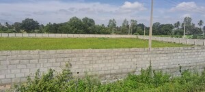  Plot For Sale in Devasandra Lake
