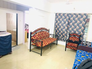 Bedroom in 1 BHK Apartment at Bindra Complex, Andheri East – for Sale