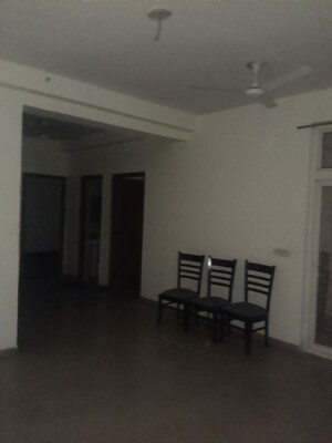 Room in 3 BHK Apartment at Mahagun Mywoods, Sector 16c Greater Noida – for Rent