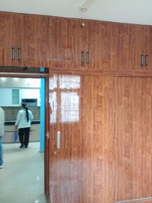 Swimming Pool in 3 BHK Apartment at Mahagun Mywoods, Sector 16c Greater Noida – for Rent