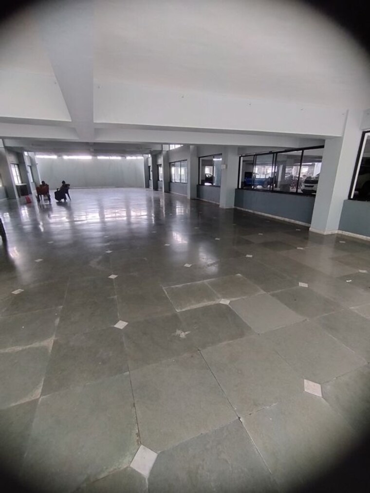  Parking, vesu 4 Bedroom 4600 Sq.Ft. Penthouse In Vesu Surat 10487338