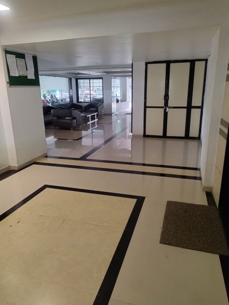 Kitchen, vesu 4 Bedroom 4600 Sq.Ft. Penthouse In Vesu Surat 10487338