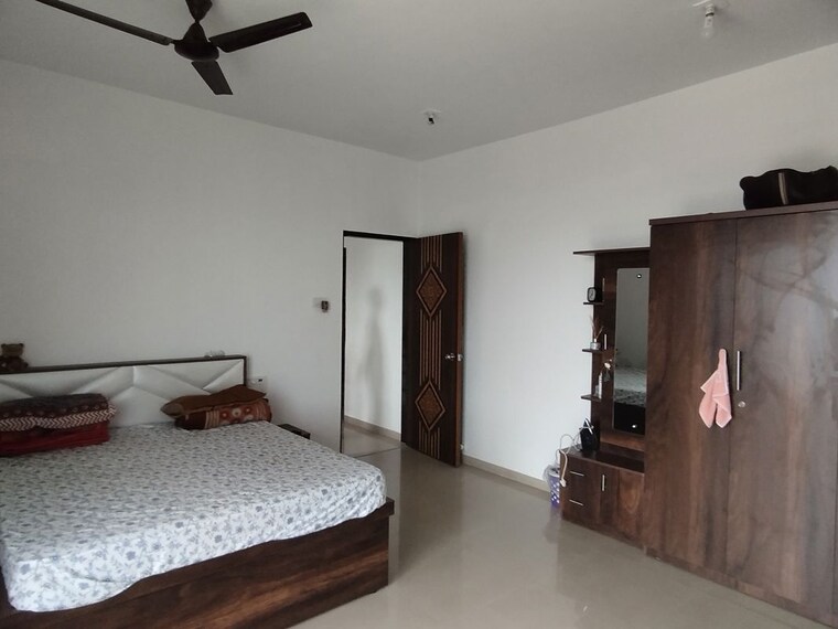 Living Room, vesu 4 Bedroom 4600 Sq.Ft. Penthouse In Vesu Surat 10487338