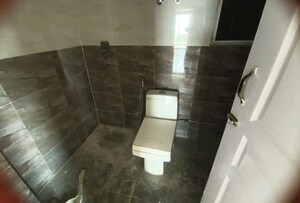 Bathroom in 3 BHK Apartment at Mahaluxmi Migsun Ultimo, Omicron Iii Greater Noida – for Rent