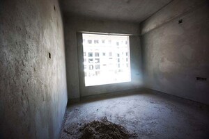 Room in 2 BHK Apartment at Ellisbridge – for Sale