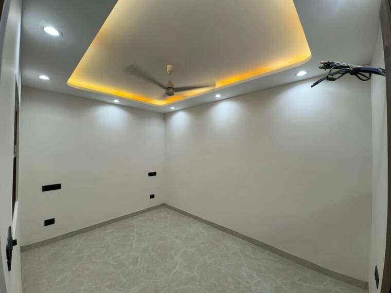 Room, khirki extension 3 Bedroom 1100 Sq.Ft. Apartment In Khirki Extension Delhi 10487422