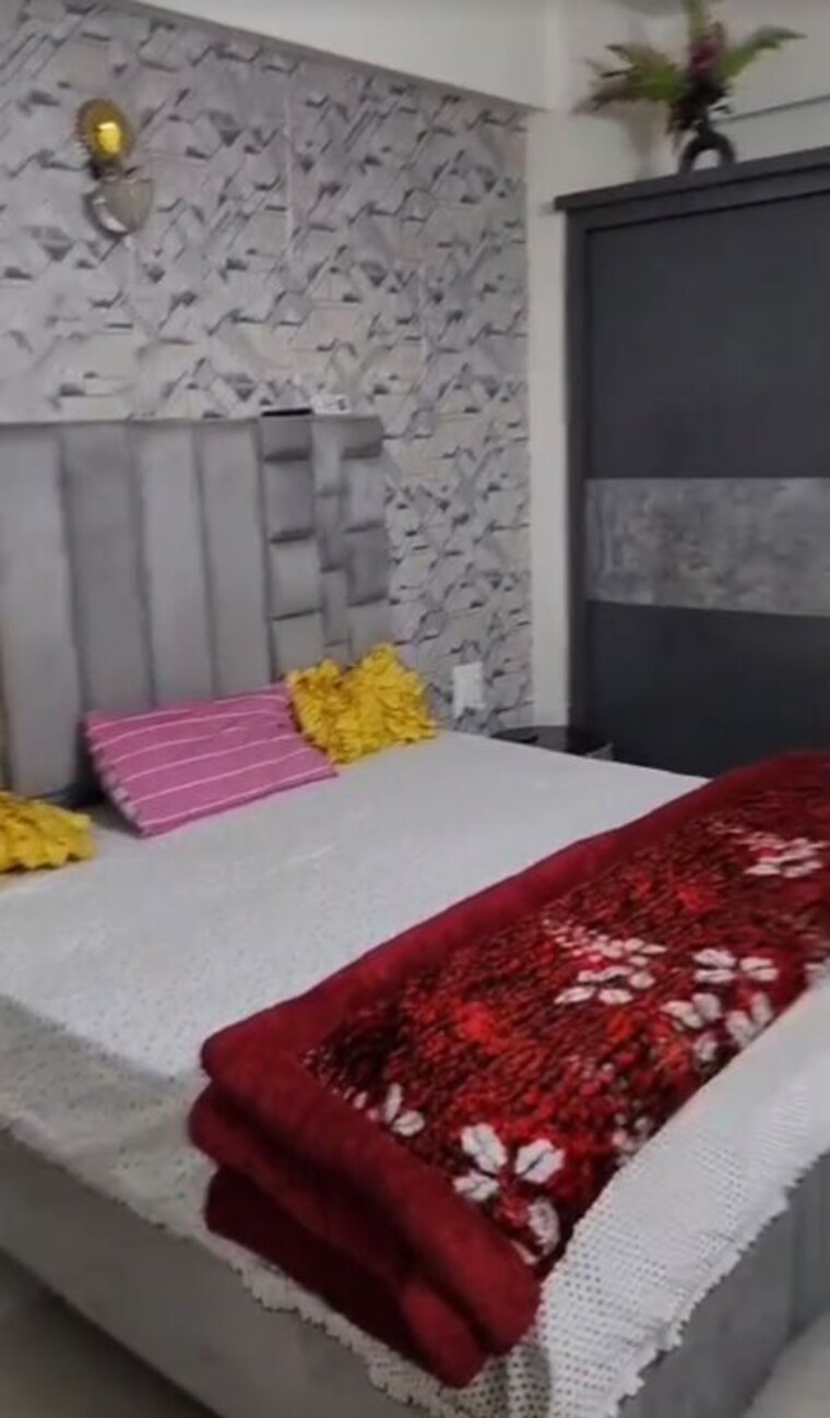 Bedroom, shree-energy-classic-residency 3 Bedroom 1640 Sq.Ft. Apartment In Raj Nagar Extension Ghaziabad 10487412