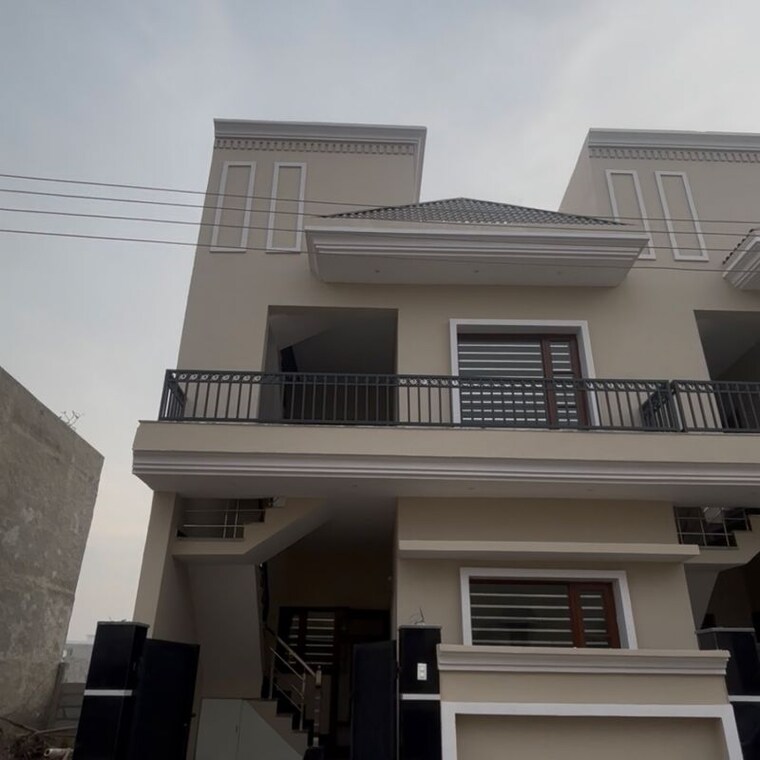 Exterior View, bhago majra road 4 Bedroom 100 Sq.Ft. Villa In Bhago Majra Road Kharar 10487480