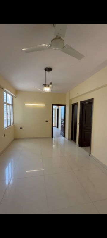 2 BHK + Store Room 1170 Sq.Ft. Apartment in M R Platinum 321