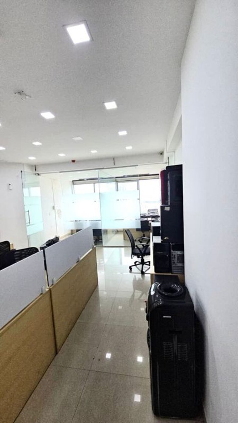 Team Area, gajra-g-square-business-park Commercial Office Space 1053 Sq.Ft. In Vashi Sector 30a Navi Mumbai 10487523
