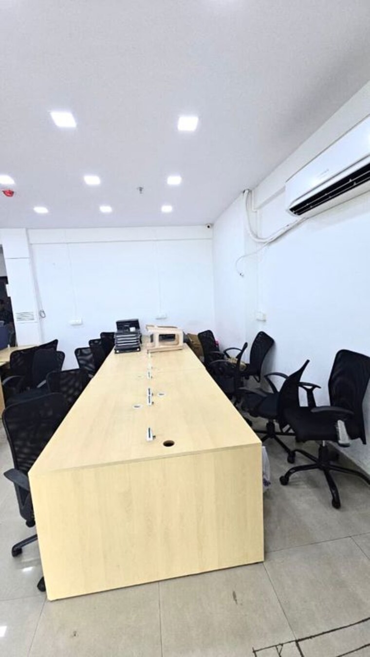 Team Area, gajra-g-square-business-park Commercial Office Space 1053 Sq.Ft. In Vashi Sector 30a Navi Mumbai 10487523