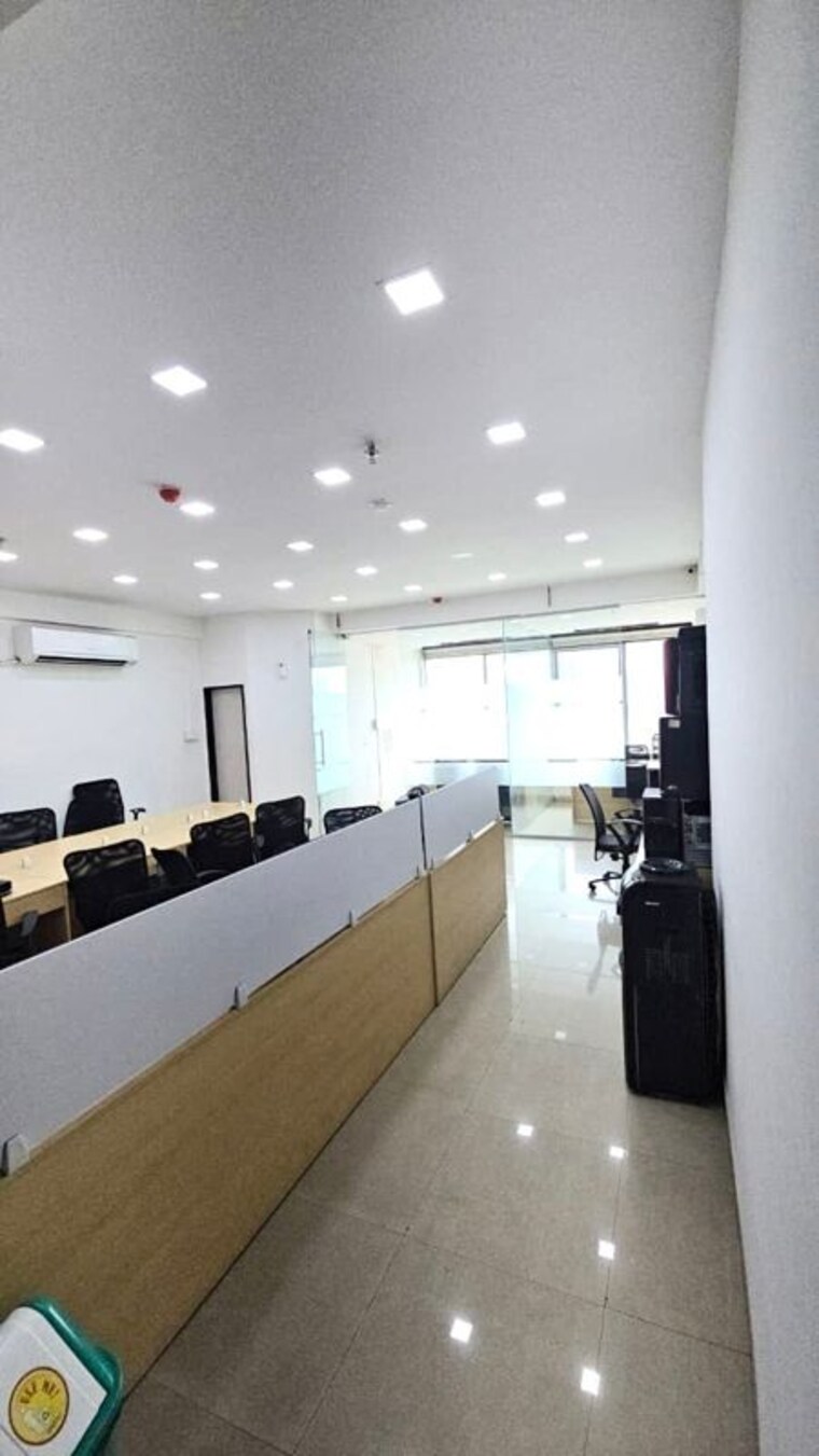 Team Area, gajra-g-square-business-park Commercial Office Space 1053 Sq.Ft. In Vashi Sector 30a Navi Mumbai 10487523