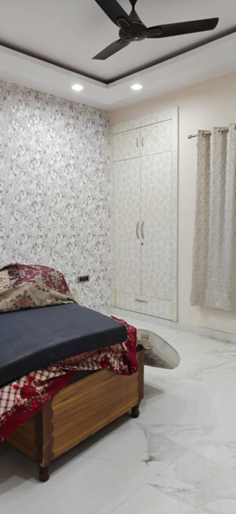Bedroom, bptp-park-central 3 Bedroom 2200 Sq.Ft. Builder Floor In Sector 85 Faridabad 10487563