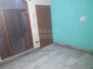 Room in 2 BHK Builder Floor at Shalimar Garden – for Sale
