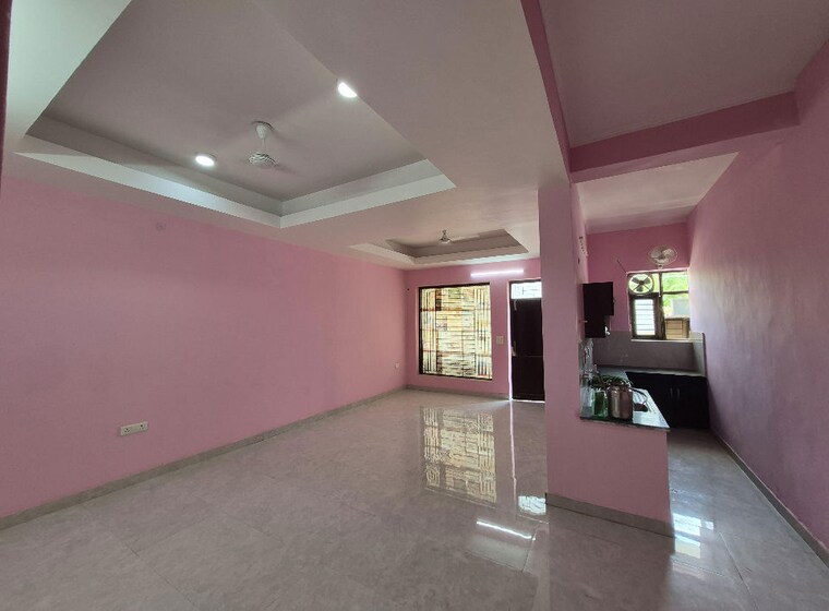 Living Room, sector 51 2 Bedroom 120 Sq.Mt. Independent House In Sector 51 Noida 10487574