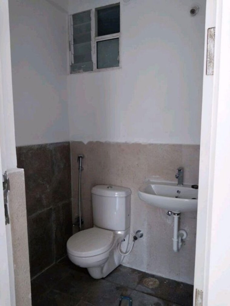 Bathroom, hs-lagom-homes 2 Bedroom 1125 Sq.Ft. Apartment In Wakad Pune 10487482