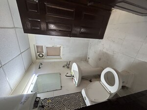 Bathroom in 2.5 BHK Apartment at Paramount Floraville, Sector 137 – for Rent