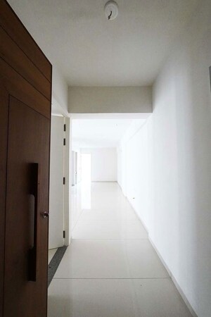 Building Lobby in 3 BHK Apartment at Vaishnodevi Circle – for Sale
