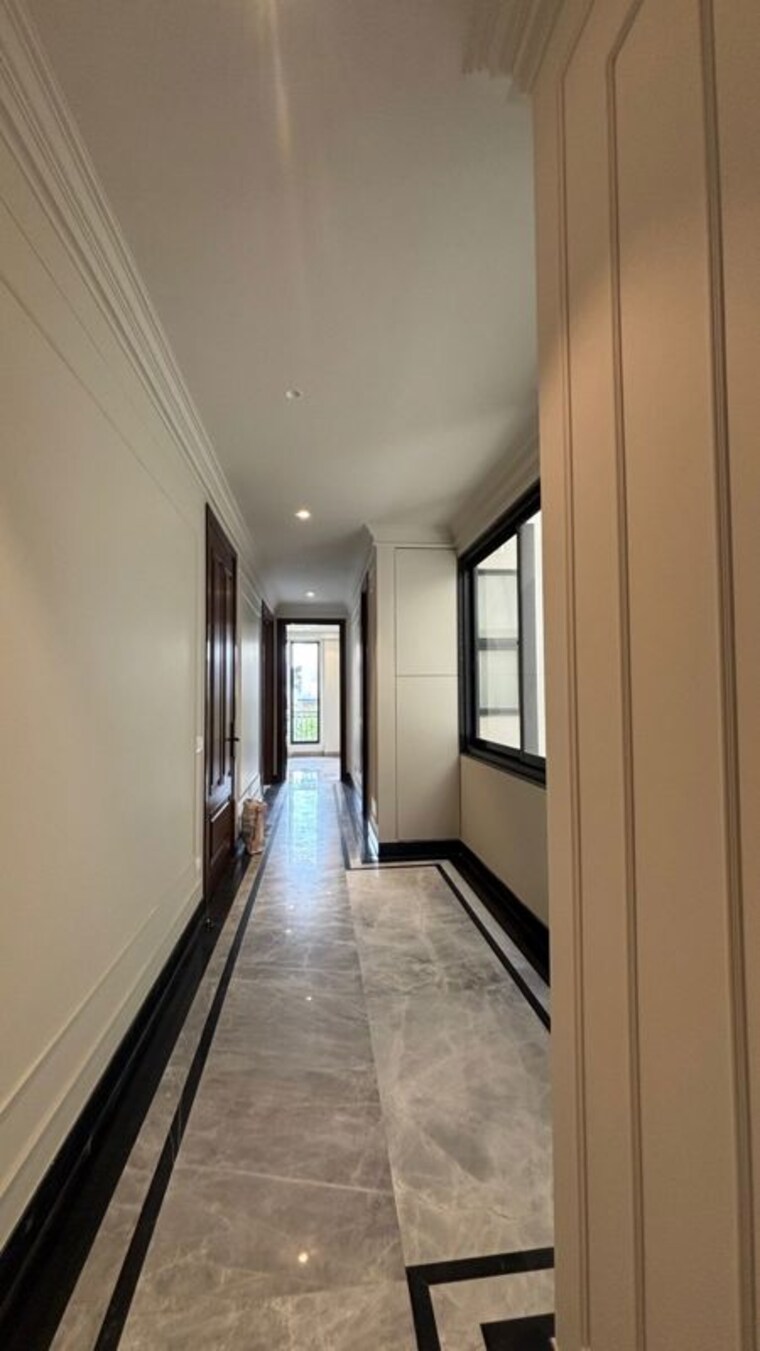 undefined, green park 4 Bedroom 2700 Sq.Ft. Builder Floor In Green Park Delhi 10487742