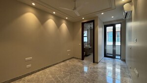 4 BHK Builder Floor For Rent in Green Park