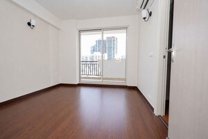Room in 3 BHK Apartment at Bestech Park View Altura, Sector 79 – for Sale