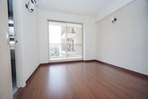 Room in 3 BHK Apartment at Bestech Park View Altura, Sector 79 – for Sale