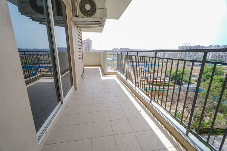 Balcony, bestech-park-view-altura 3 Bedroom 2015 Sq.Ft. Apartment In Sector 79 Gurgaon 10487754