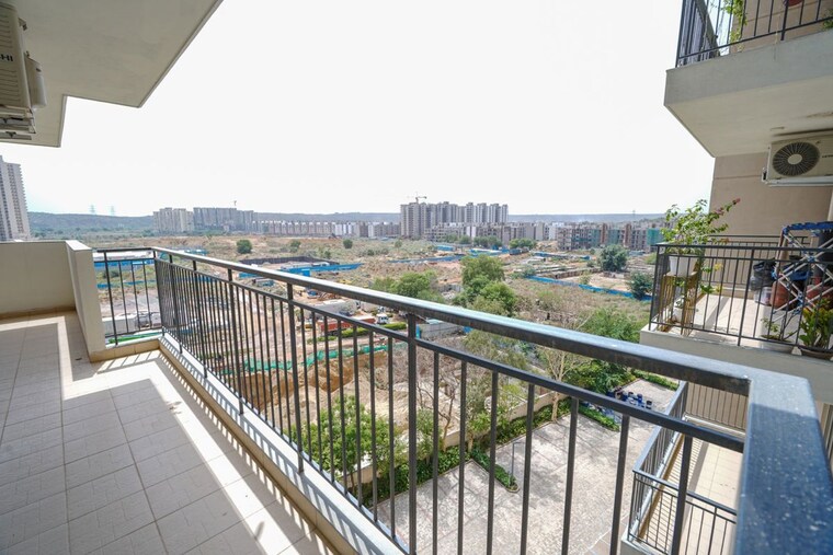 Balcony, bestech-park-view-altura 3 Bedroom 2015 Sq.Ft. Apartment In Sector 79 Gurgaon 10487754