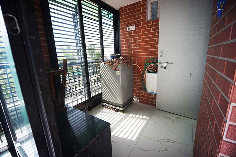 undefined, ghatlodia 3 Bedroom 200 Sq.Yd. Apartment In Ghatlodia Ahmedabad 10487126