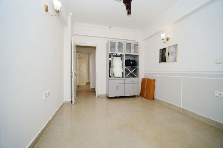 Room, sector 84 2 Bedroom 1200 Sq.Ft. Apartment In Sector 84 Gurgaon 10484559