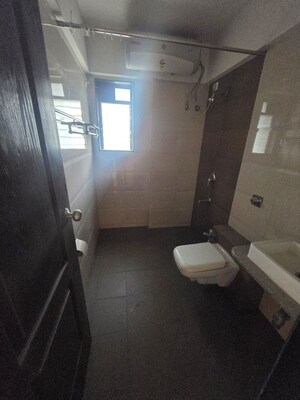 Bathroom in 3.5 BHK Apartment at Manokamana Apartment, Chembur – for Sale