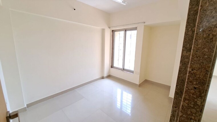 Room, damji-shamji-mahavir-spring-tulip-phase-1 3 Bedroom 950 Sq.Ft. Apartment In Pokhran Road No Two Thane 10487805