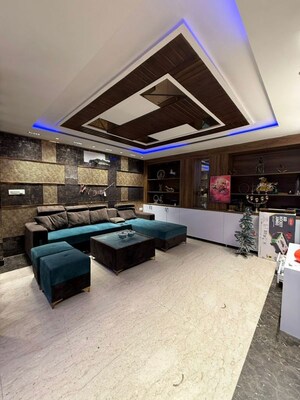 Parking in 3.5 BHK Apartment at Conscient Heritage Max II, Sector 102 – for Rent